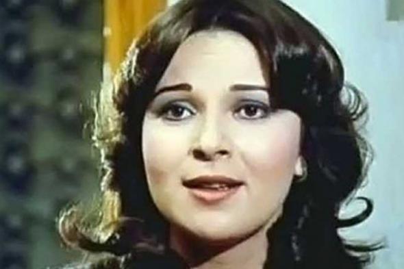 إطلالة صادمة للفنانة نورا في عيد ميلادها الـ66.. لن تتخيلوا كيف أصبح شكلها اليوم!