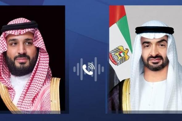 محمد بن زايد يتلقى تعازي محمد بن سلمان بوفاة طحنون بن محمد