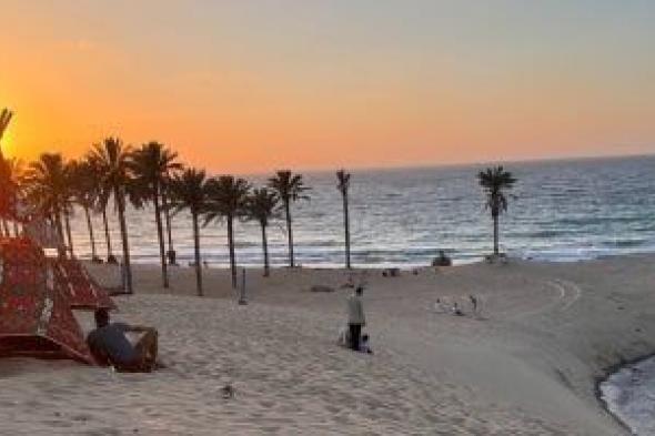 الجوهرة المخفية.. شاطئ العريش يحيى السياحة على سواحل سيناء