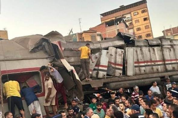 الصحة: ارتفاع أعداد مصابي حادث تصادم قطاري الزقازيق إلى 49 مصابا و3 حالات وفاة