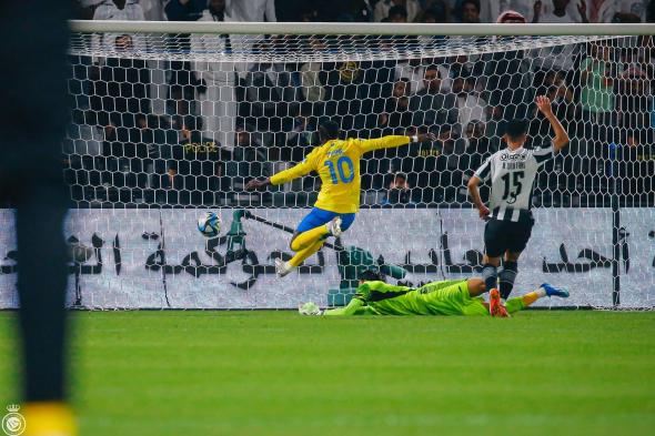 معلق مباراة الشباب والنصر في دوري روشن السعودي للمحترفين