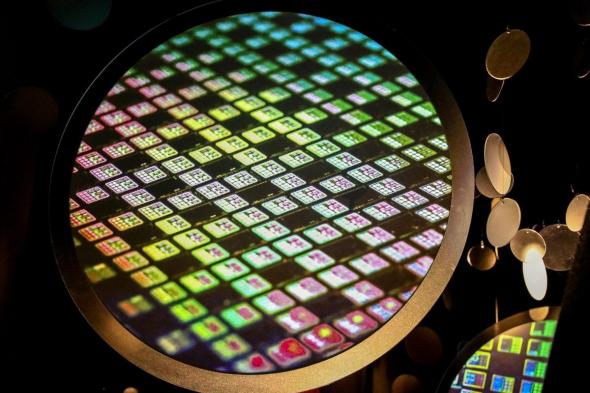 TSMC توقف شحنات الشرائح المتقدمة للشركات الصينية