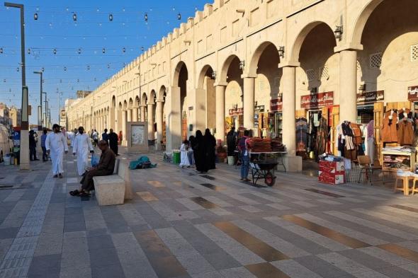 فيديو| الأحساء.. إقبال على سوق القيصرية بسبب الإجازة واعتدال الأجواء