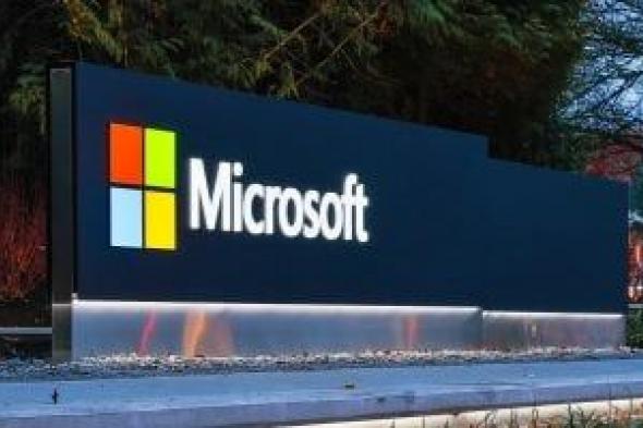 هل تستخدم Microsoft حقًا مستندات Word وExcel لتدريب الذكاء الاصطناعي الخاص بها؟