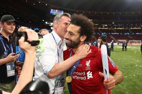 محمد صلاح وجيمي كاراجر.. من تحالف "الضيف والمذيع" إلى حرب "الأناني والمهووس"