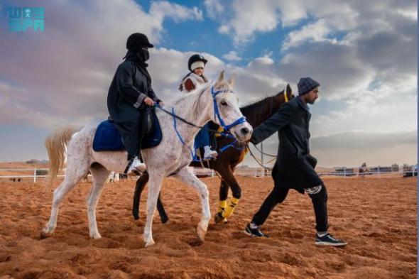 "دونز أوف آريبيا" تأخذ الزوار في رحلة أصيلة مع ركوب الجمال والخيل العربية