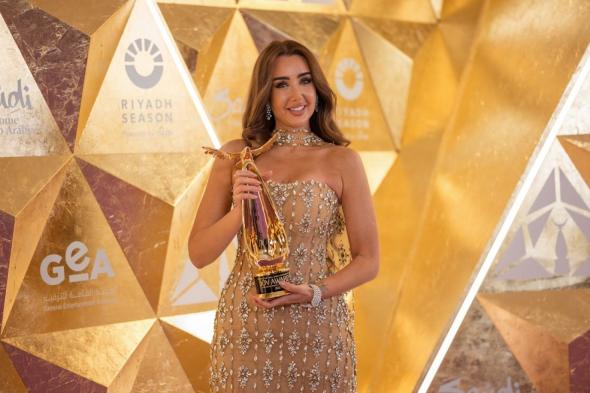 بعد فوزها بجائزة Joy Awards ولقاء ماثيو ماكونهي... هنا الزاهد: أجمل أيام حياتي