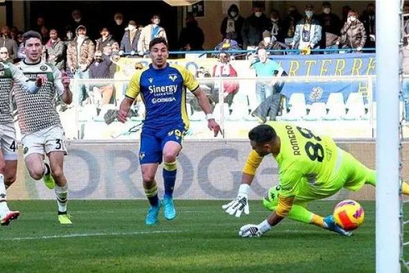 بث مباشر.. مشاهدة مباراة فينيزيا وهيلاس فيرونا في الدوري الإيطالي