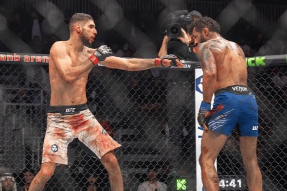 إيماموف يحسم مواجهته مع أديسانيا بالضربة القاضية ضمن نزالات UFC في "موسم الرياض"