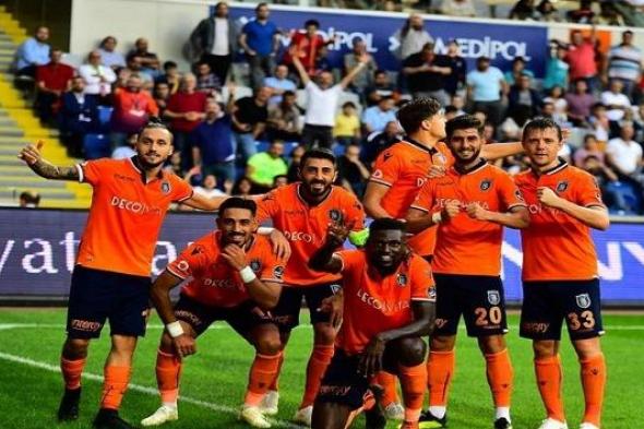 بث مباشر.. مشاهدة مباراة إسطنبول باشاك شهير وسيفاس سبور في الدوري التركي